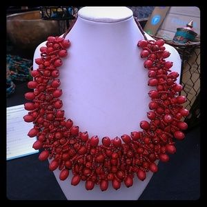 The popular wire beads necklaces are back❣️❣️❣️